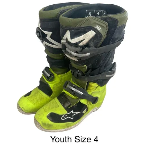 Youth Alpinestars Tech 7s Boots - Size 4