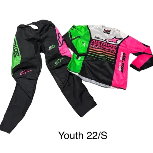 Youth Alpinestars Gear Combo - Size 22/S