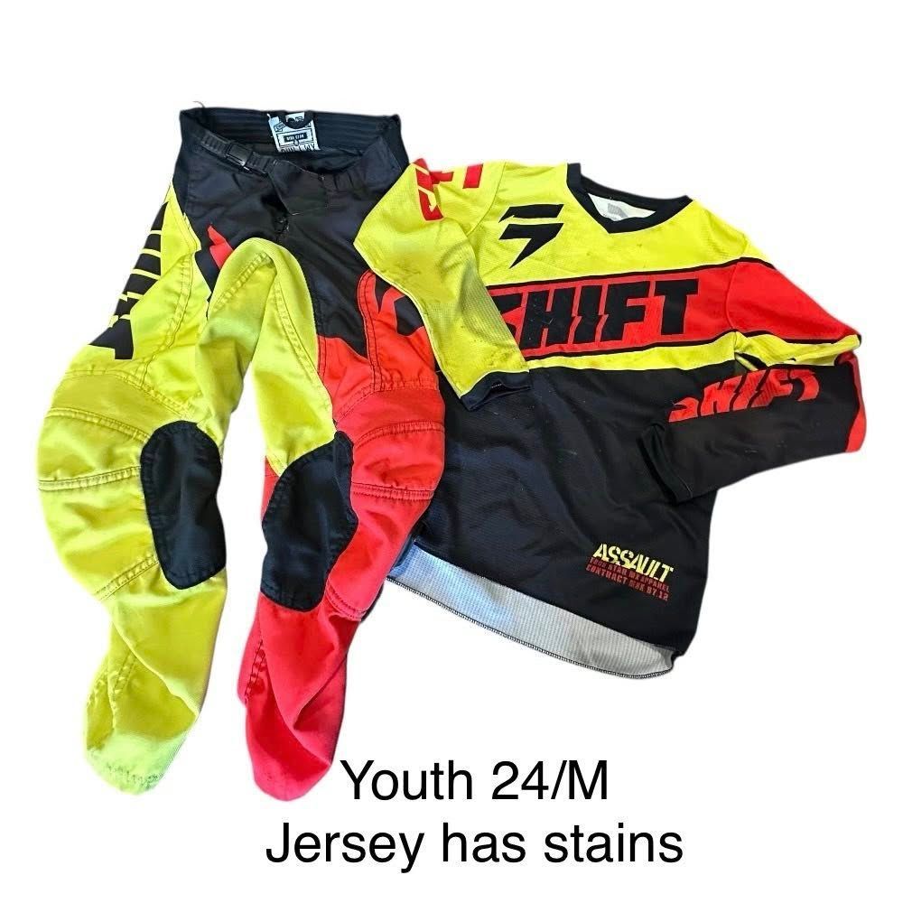 Youth Shift Gear Set - Size 24/M