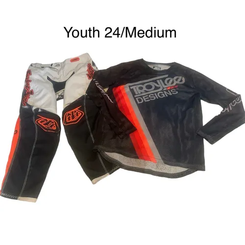 MX Outfit O'Neal Element Attack Neon/Black Kids/Youth (12/14 (26)/Large)  protective Pants Jersey motocross dirt bike riding bundle