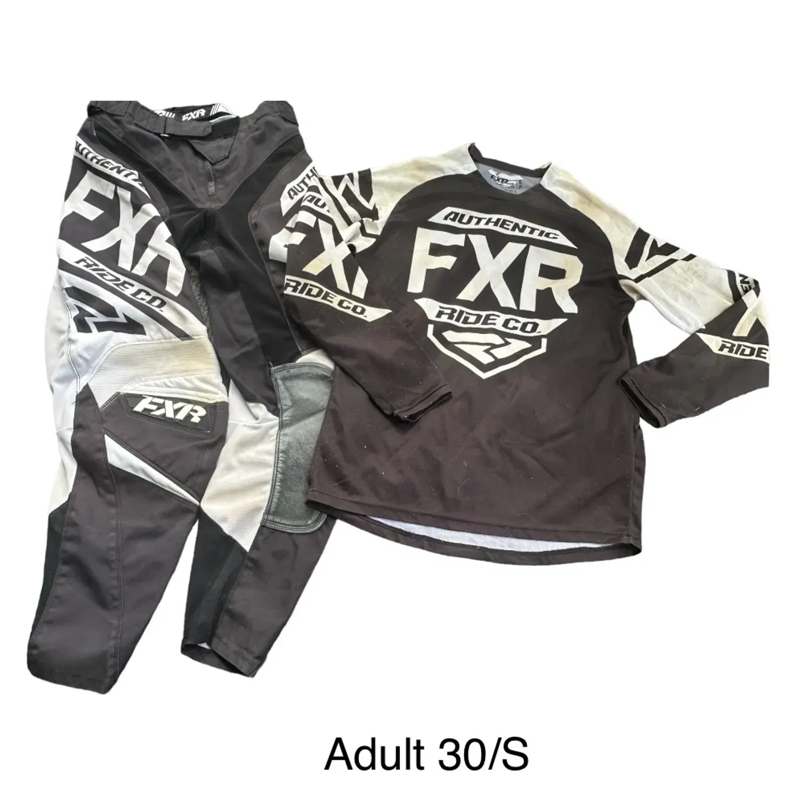 FXR Helium Clothing Kit Black-Light Blue - Get it dirt cheap!