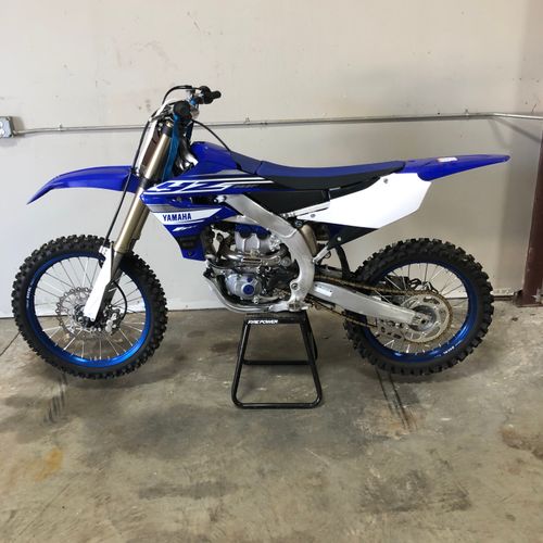 2019 Yz250f with 6 hrs