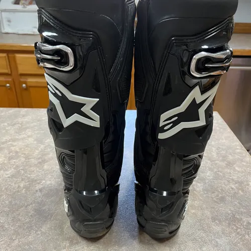 Alpinestars Tech 10 Boots - Size 10