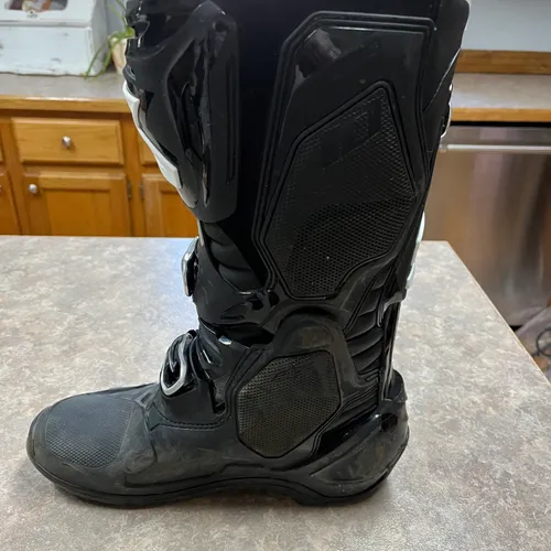 Alpinestars Tech 10 Boots - Size 10