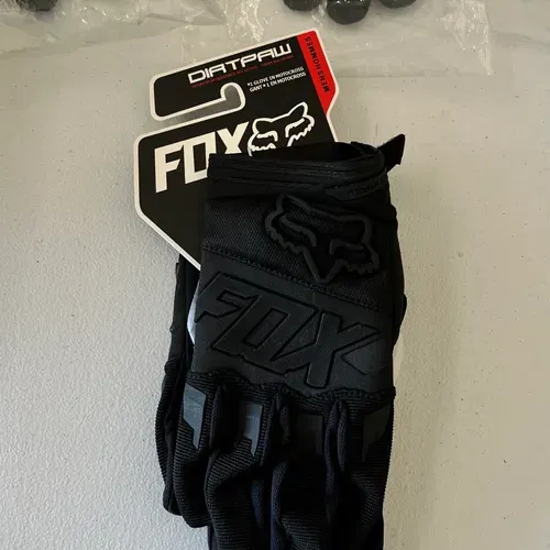 Fox Racing Gloves - Size M