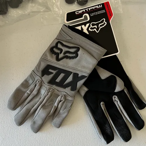 Fox Racing Gloves - Size S