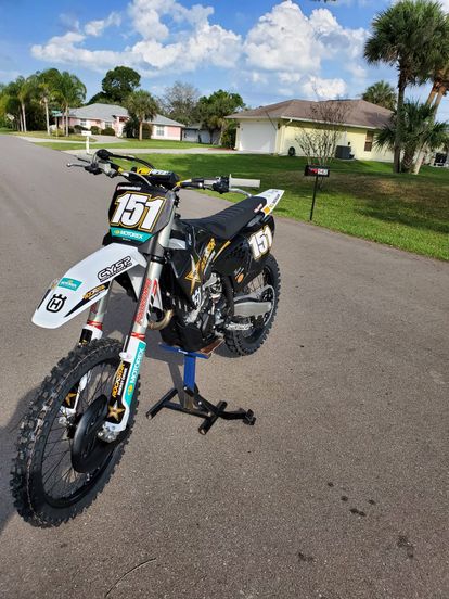 22.5 Husqvarna FC 250 Rockstar Edition 