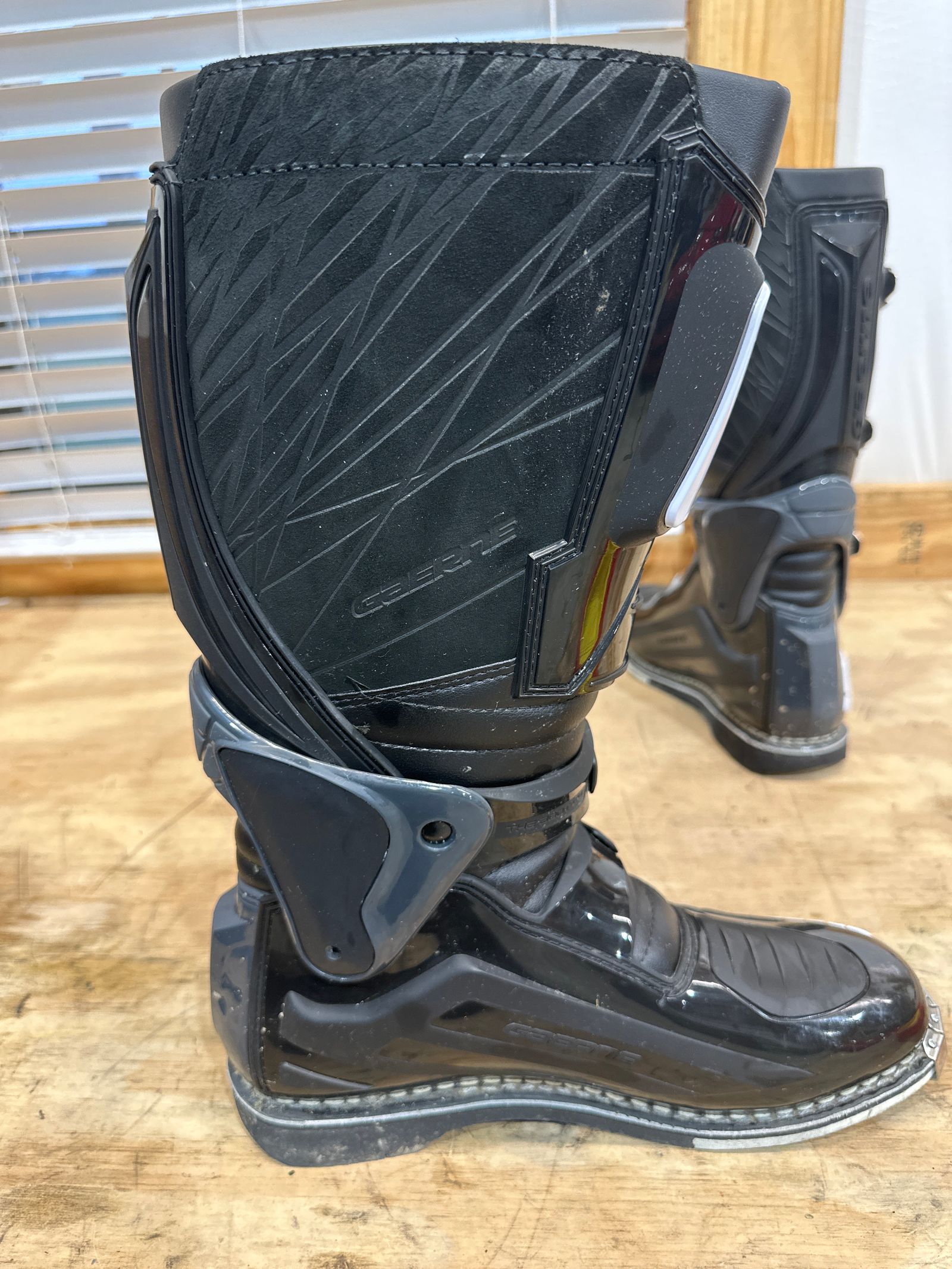 Gaerne fastback enduro clearance boots
