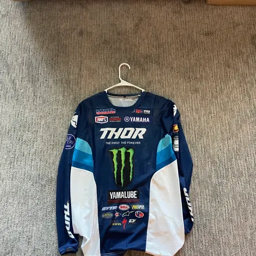 Levi Kitchen Raced Used jersey 