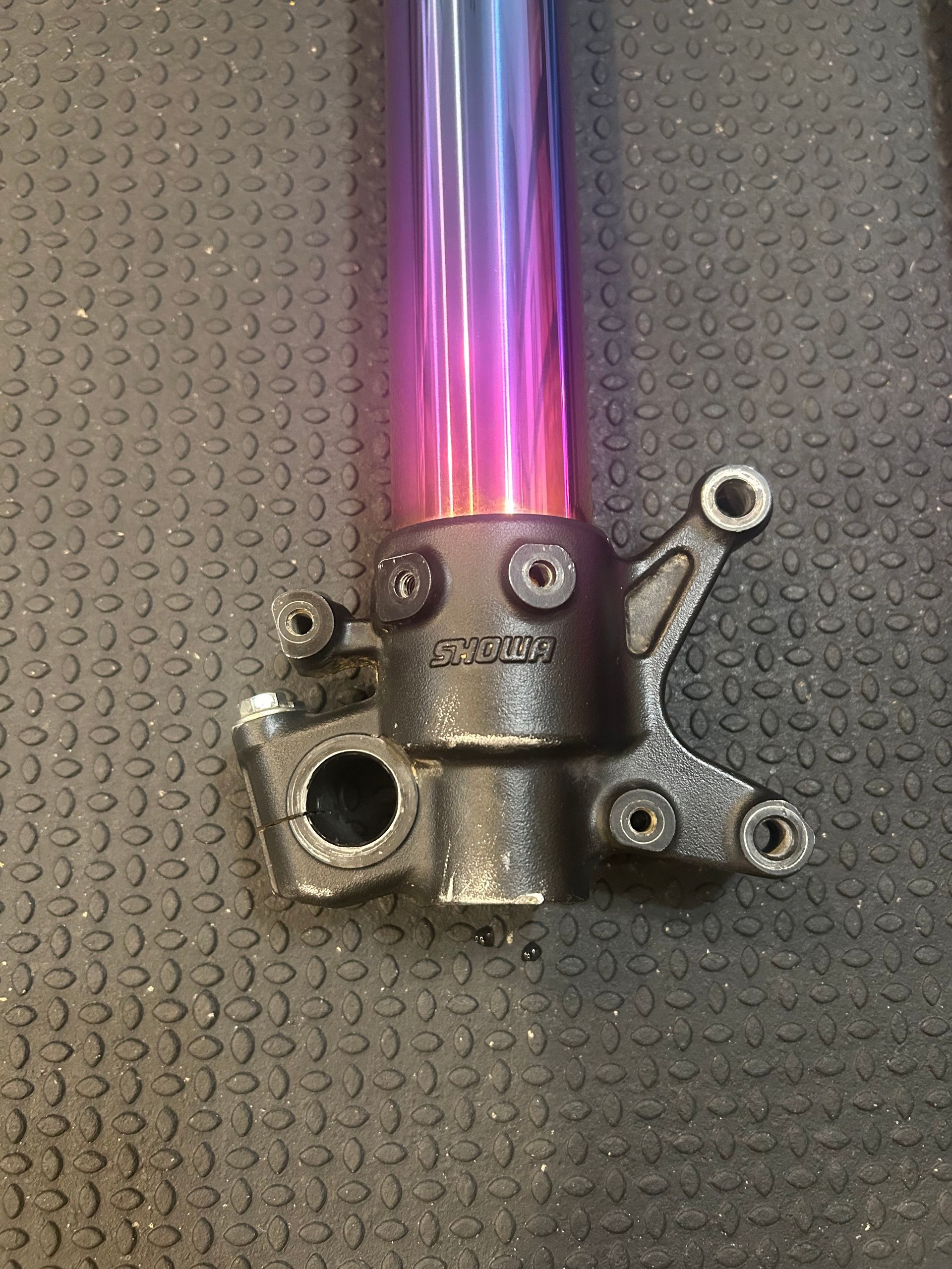 Showa a kit Suspension
