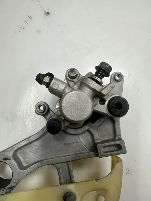 2006 Honda Crf 250 Crf250 Crf250r Rear Brake Caliper Rotor Guard 43150-KRN-711