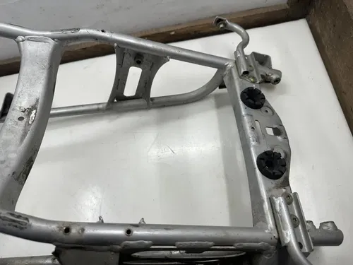 2004 Polaris Predator 500 Atv Quad Frame Subframe Back 1014516-385