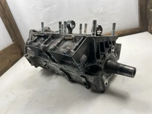 2004 Arctic Cat Saber Cat 500 LX Bottom End Crankcase Crank Case Crankshaft