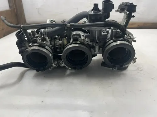 2017 Arctic Cat ZR 9000 Limited Throttle Body Boots Bodies Intake 3020-587