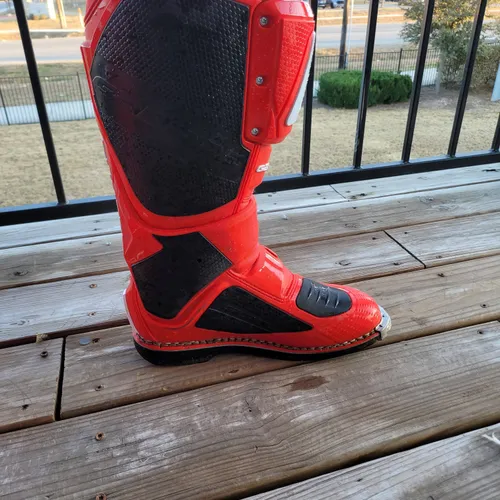 Gaerne SG12 RED Boots - Size 9.5