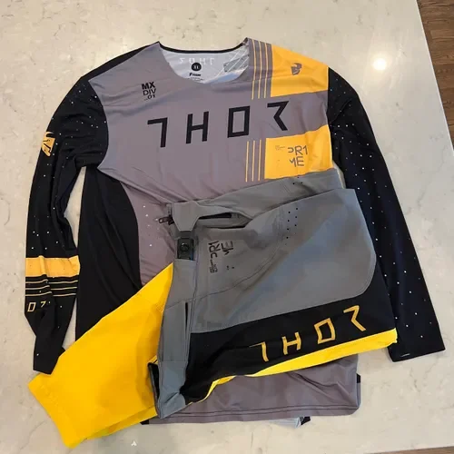 Thor Prime Jersey & Pants Combo XL/36 - New Condition. 
