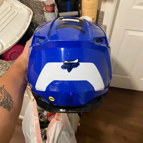 Fox V1 Dirtbike Helmet