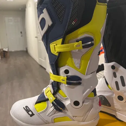 Sidi Atojo SRS
Europe Brand Mx & Enduro 