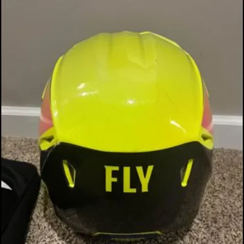 Fly Racing Kinetic Helmet 
