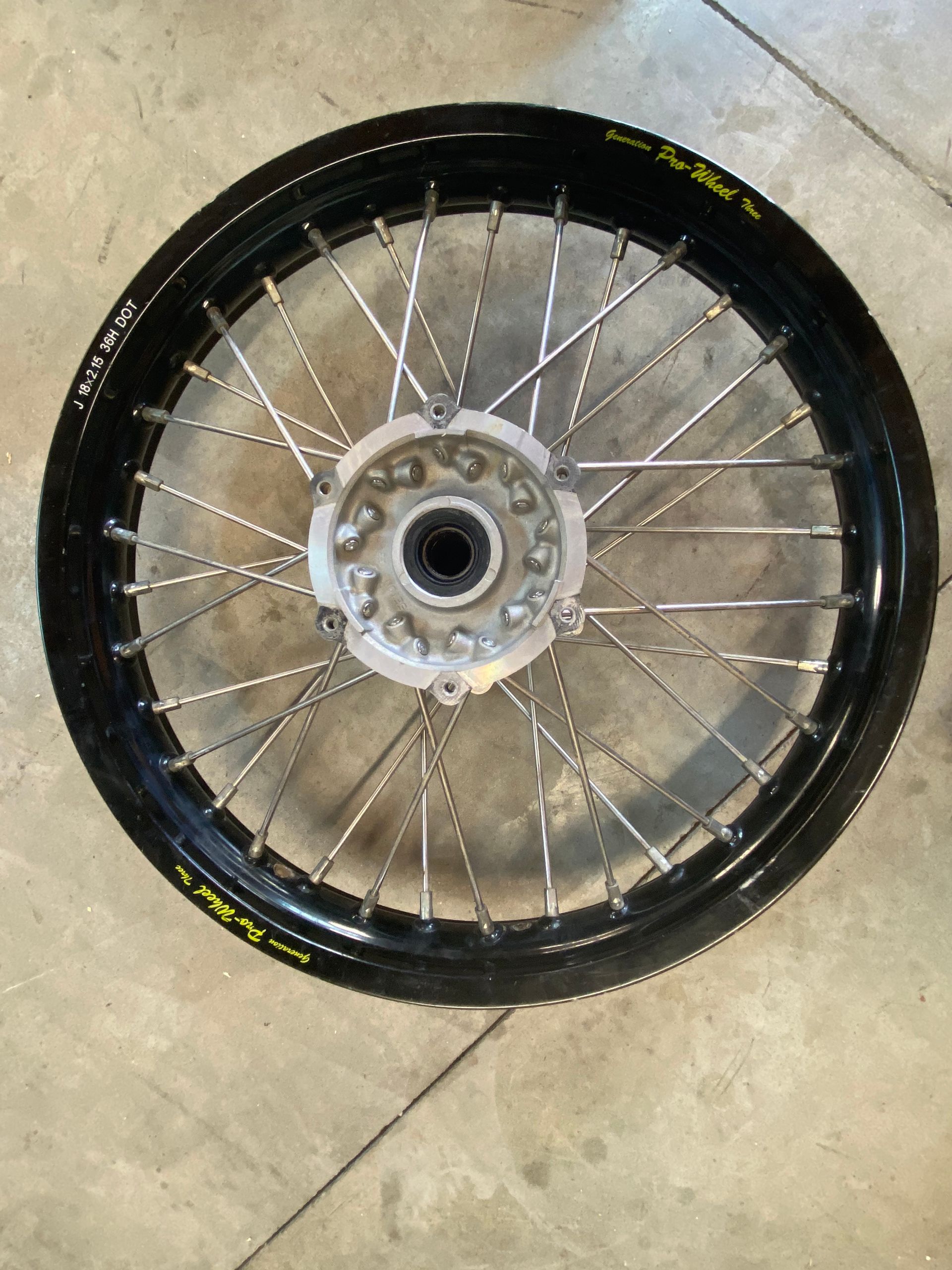Yz250 Rear Wheel Assy 2.15x18