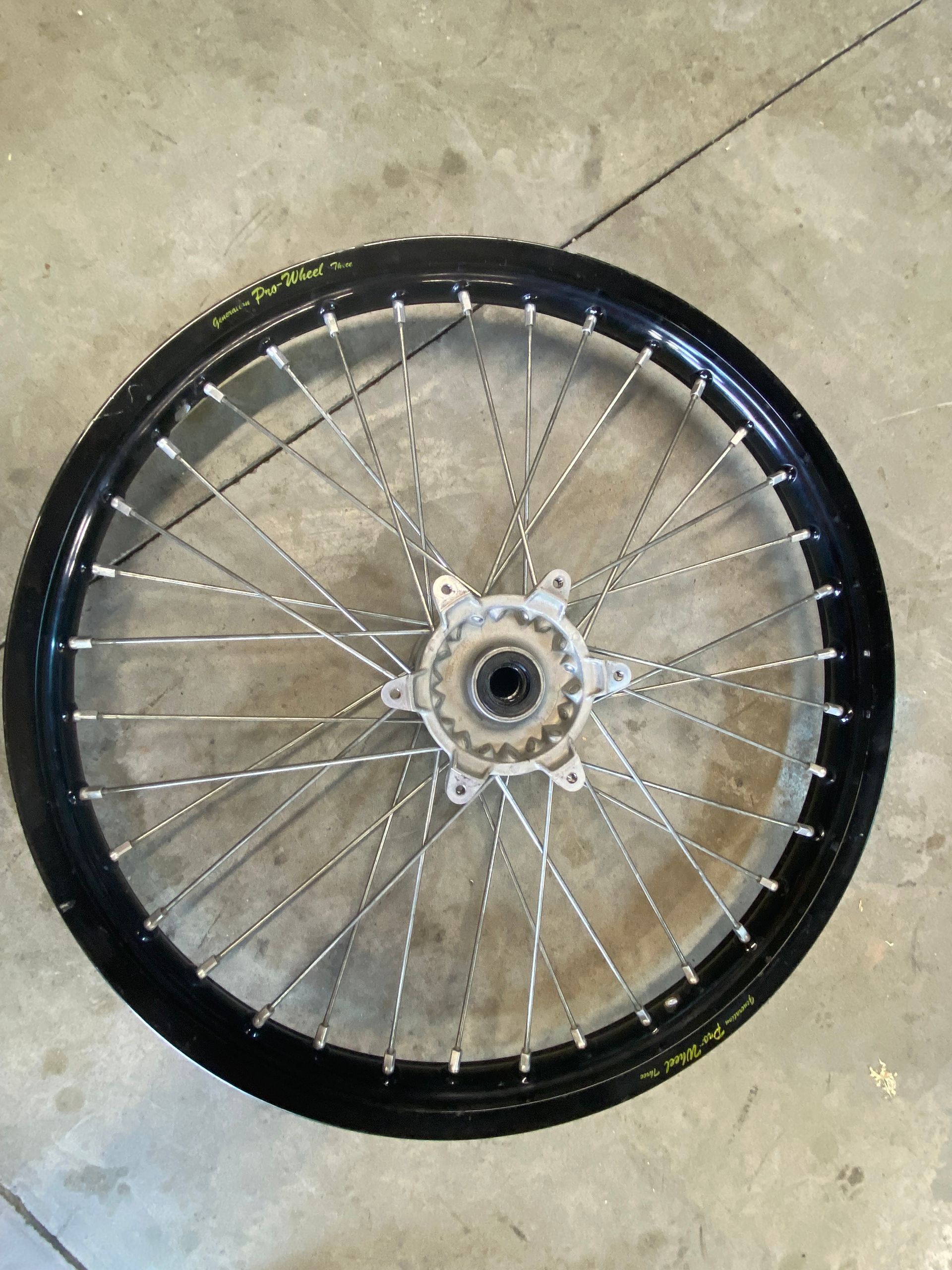 Yz250 Front Wheel Assy 21x1.60