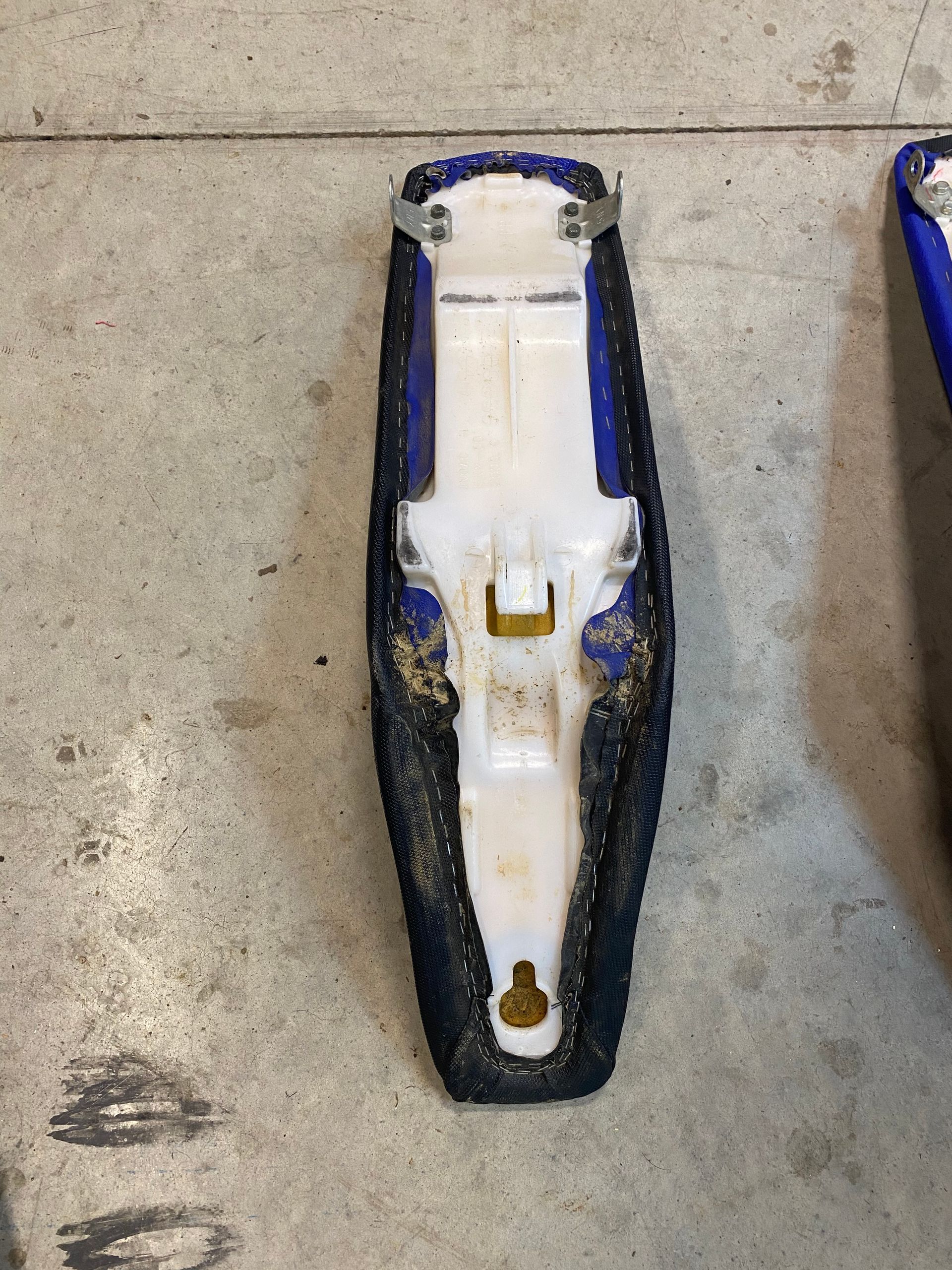 Yz250 Complete Seat