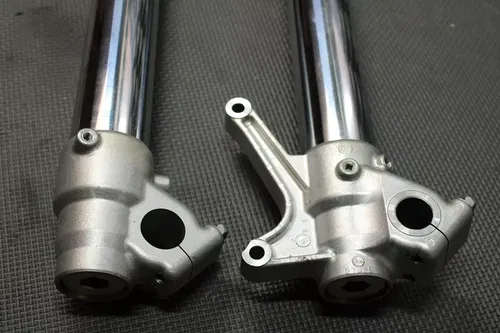2006 YAMAHA WR250F OEM RIGHT LEFT FRONT SUSPENSION FORKS SHOCKS 5UM-23102-B0-00