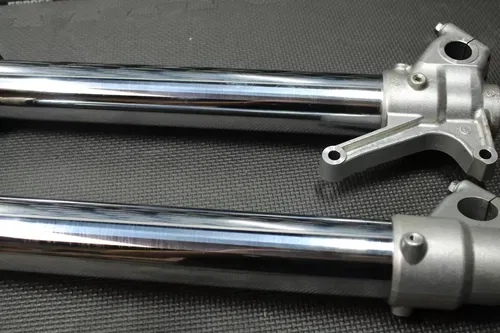 2006 YAMAHA WR250F OEM RIGHT LEFT FRONT SUSPENSION FORKS SHOCKS 5UM-23102-B0-00