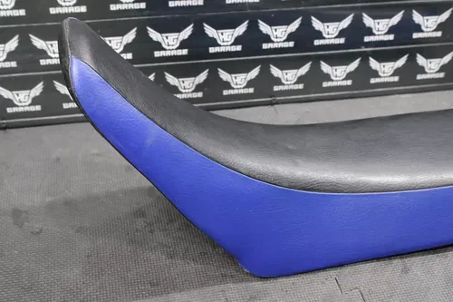 2001 YAMAHA YZ80 OEM SEAT SADDLE 4ES-24770-50-00