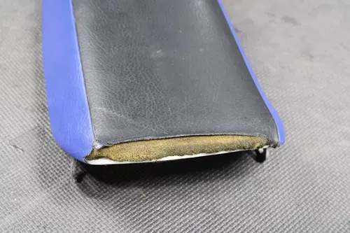 2001 YAMAHA YZ80 OEM SEAT SADDLE 4ES-24770-50-00