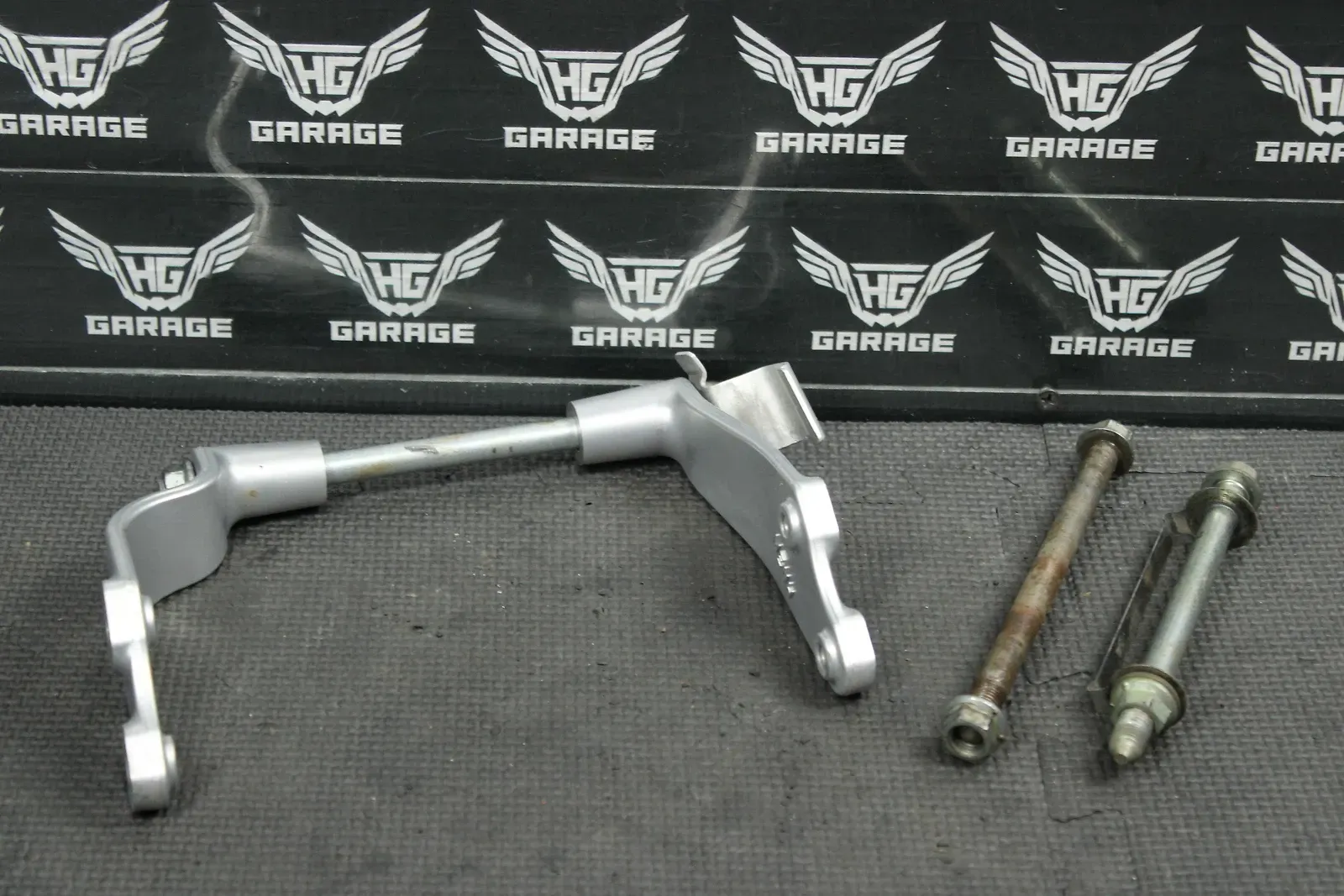 2006 HONDA CRF450R OEM ENGINE MOUNTING BOLTS HARDWARE MOTOR SCREWS