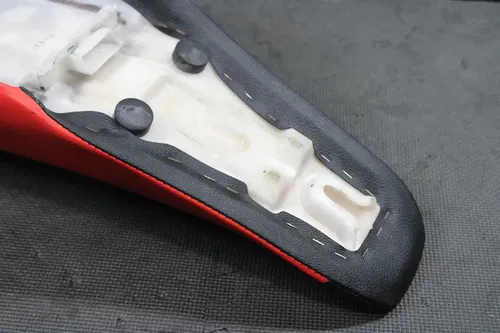2006 06-08 HONDA CRF450R OEM SEAT SADDLE CUSHION 77100-MEN-850