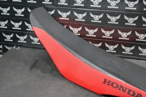 2006 06-08 HONDA CRF450R OEM SEAT SADDLE CUSHION 77100-MEN-850