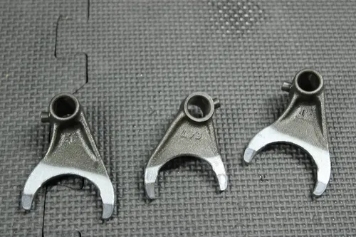 2016 KAWASAKI KX450F OEM ENGINE TRANSMISSION SHIFT FORKS SHAFT ASSEMBLY 13127-00