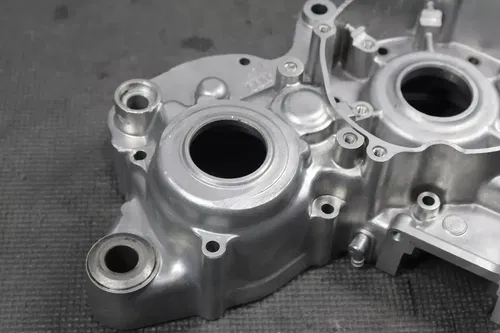 1997 YAMAHA YZ125 OEM LEFT ENGINE MOTOR CRANKCASE CRANK CASES BLOCK
