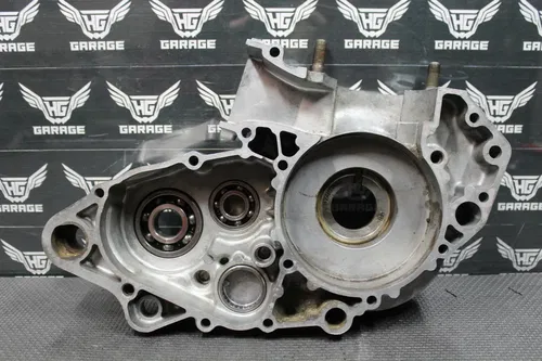 1992 SUZUKI RM250 OEM LEFT RIGHT ENGINE MOTOR CRANKCASE CRANK CASES 11301-28814