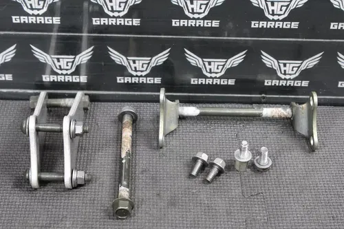 2006 YAMAHA 01-06 WR250F 01-05 YZ250F OEM ENGINE MOTOR MOUNT STAY BRACKETS