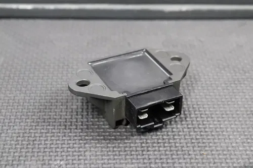 2015 HONDA 13-17 CRF250R 13-16 CRF450R OEM RECTIFIER VOLTAGE REGULATOR 31600-KRN