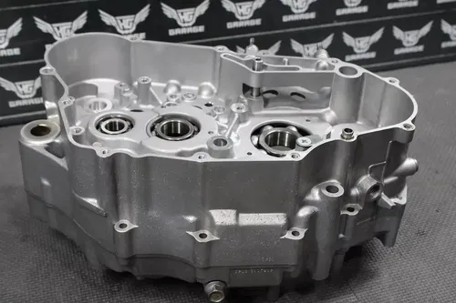 2007 SUZUKI DRZ400S DRZ400SM OEM LEFT RIGHT ENGINE MOTOR CRANKCASE
