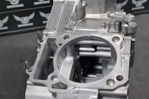2007 SUZUKI DRZ400S DRZ400SM OEM LEFT RIGHT ENGINE MOTOR CRANKCASE