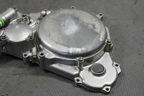 2003 KAWASAKI KLX400R KLX400SR ENGINE MOTOR SIDE CLUTCH COVER 14032-S010