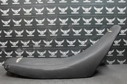 1999 SUZUKI RM250 SDG SEAT SADDLE 45100-37E20 SHAVED!