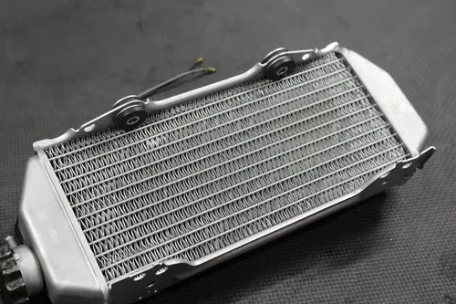 2003 KAWASAKI KLX400SR OEM RIGHT ENGINE MOTOR COOLING COOLER RADIATOR