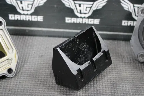 2002 KTM 02-06 200 OEM INTAKE REED BLOCK ASSEMBLY 50330050200