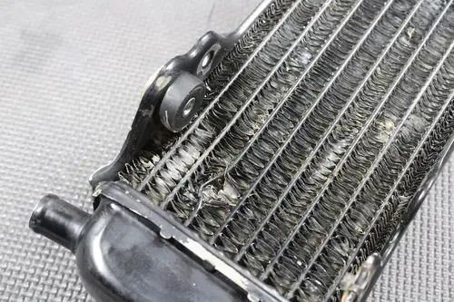 1999 YAMAHA YZ250 OEM ENGINE MOTOR COOLING COOLER RADIATOR 4SR-1240A-10-00