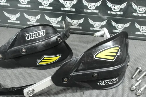 2006 HONDA CYCRA PROBEND HANDLEBARS BARS HANDGUARDS BARK BUSTERS NICE!