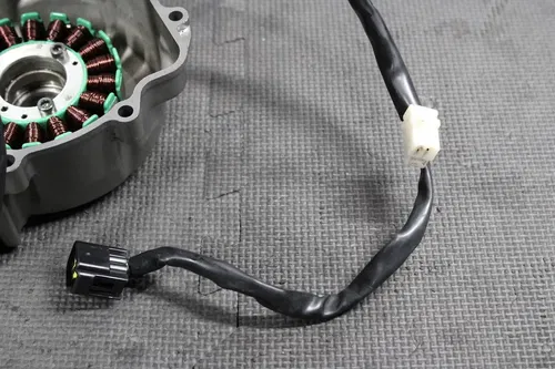 203 KAWASAKI KLX400R KLX400SR STATOR MAGNETO GENERATOR ALTERNATOR 14031-S008