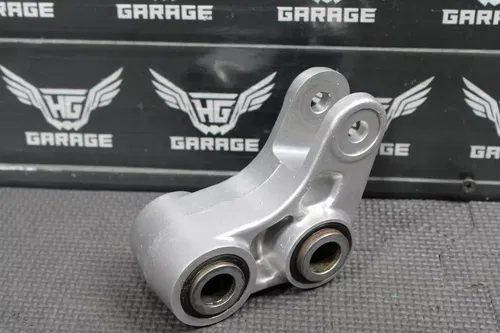 2006 YAMAHA YZ250F YZ450F OEM REAR SHOCK LINKAGE ARM RELAY 5XC-2217F-90-00