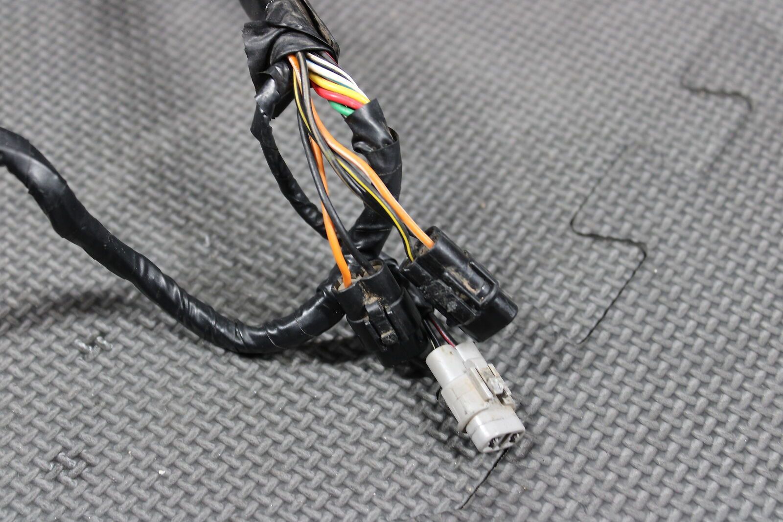 ULTRA310XSE'17 OEM (Cables) CABLE-STRG Used [X2210-02] | eBay