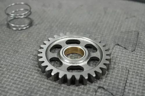 2005 HONDA CR125R OEM KICKSTART KICK START SHAFT W IDLER GEAR 28230-KS6-700